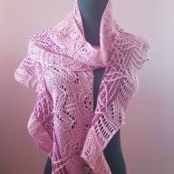 &#039;Pink &amp; Dark Red&#039; Crescent Lace Shawlette - 'Pink & Dark Red' Crescent Lace Shawlette