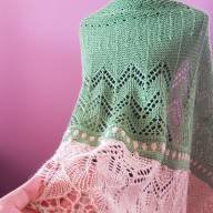 &#039;Green &amp; Buttermilk&#039; Triangular Large Lace Shawl - 'Green & Buttermilk' Triangular Large Lace Shawl