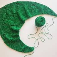 &#039;Green Leaves&#039; Triangular Shawlette - 'Green Leaves' Triangular Shawlette