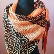 &#039;Mosaic Motif&#039; Triangular Shawl - 'Mosaic Motif' Triangular Shawl