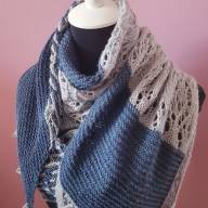 &#039;Blue &amp; Grey&#039; Triangular Shawl - 'Blue & Grey' Triangular Shawl