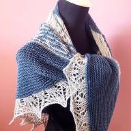 &#039;Blue &amp; Grey&#039; Triangular Shawl - 'Blue & Grey' Triangular Shawl