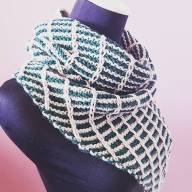&#039;Mosaic Green &amp; White&#039; Cowl - 'Mosaic Green & White' Cowl