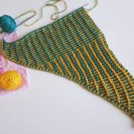 &#039;Green &amp; Yellow &#039; Large Triangular Lines &amp; Texture Shawl - 'Green & Yellow ' Large Triangular Lines & Texture Shawl
