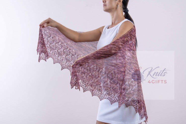 'Brown-Red Tonal' Triangular Lace Shawl