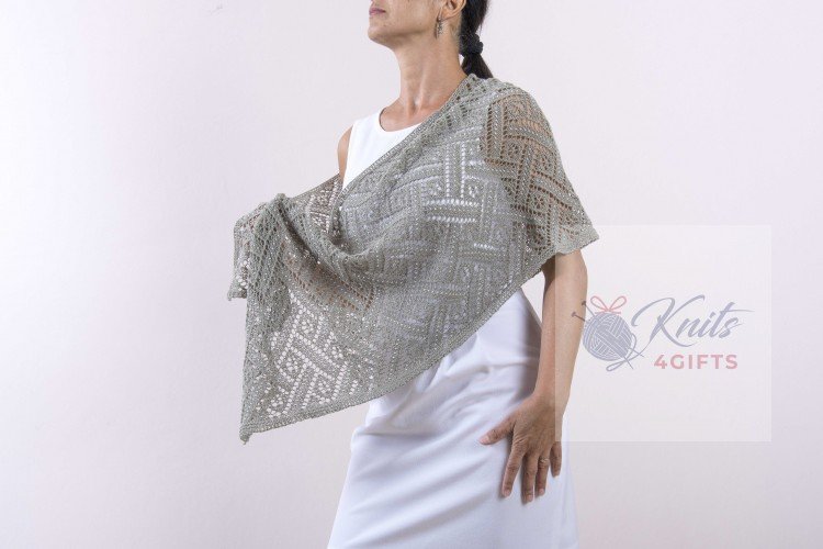 'Morning Drops' Rectangular Lace & Beads Scarf