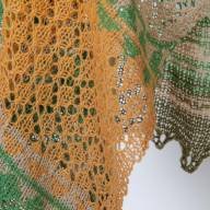 &#039;Rustic Look in 4 colors&#039; Crescent Lace Shawl - 'Rustic Look in 4 colors' Crescent Lace Shawl