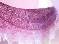 'Gradient Pink Shades' Crescent Lace Shawlette