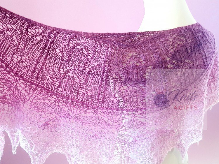 'Gradient Pink Shades' Crescent Lace Shawlette